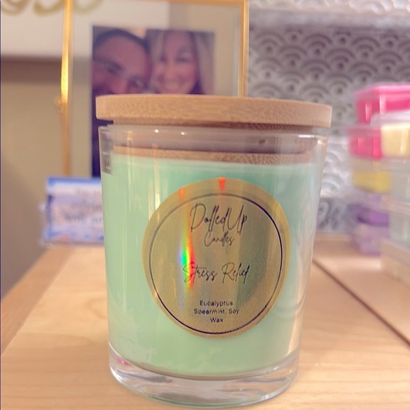 7oz Stress Relief- Eucalyptus & Spearmint Scented Candle - Picture 1 of 3